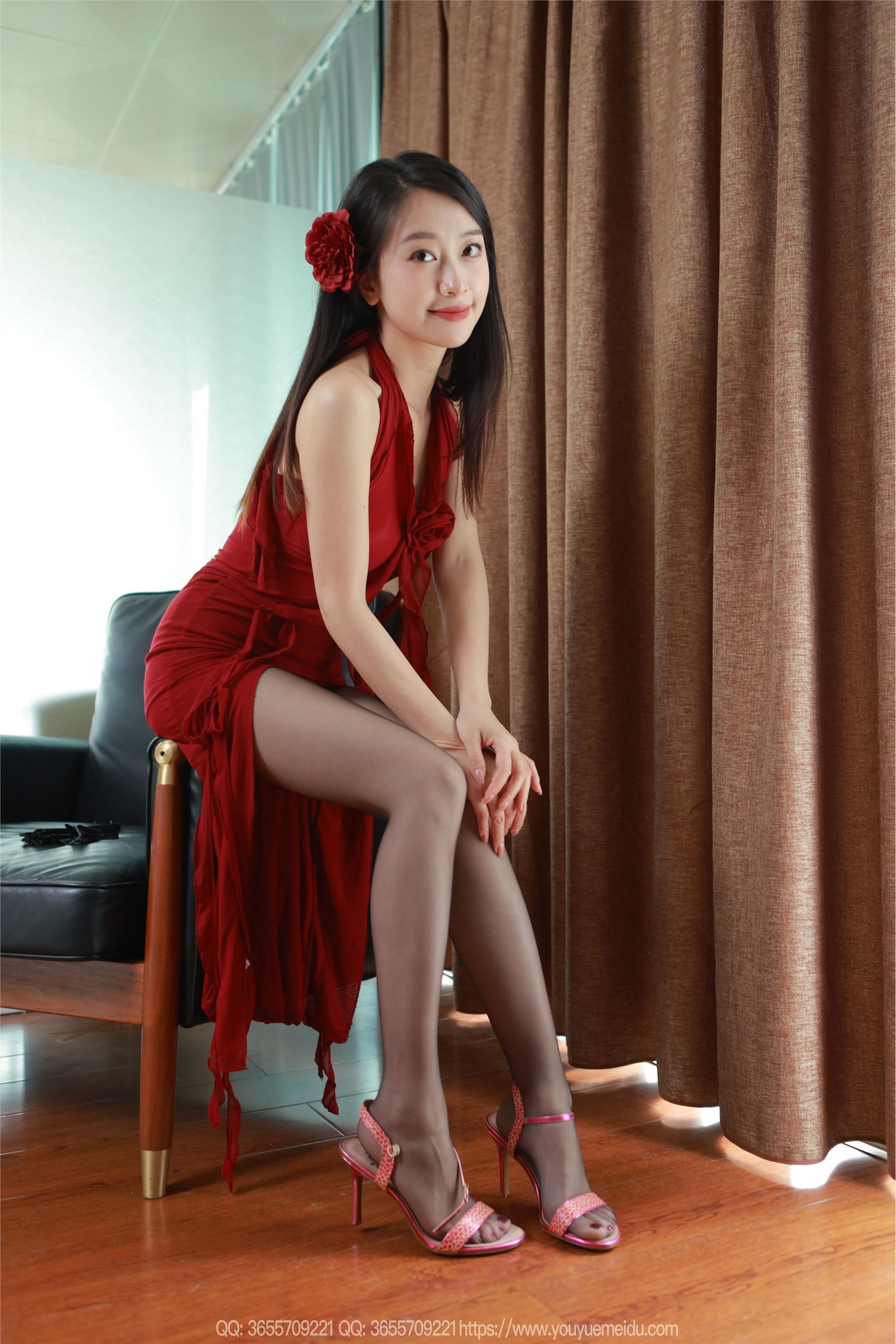 IESS异思趣向  2025.06.04 丝享家 2071 小婕《红花美仁》